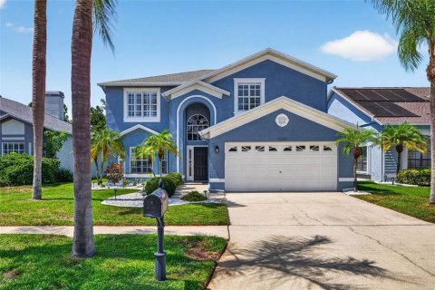 House in Tampa, Florida 3 bedrooms, 209.03 sq.m. № 2195570
