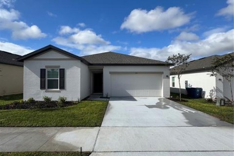 Villa ou maison à Lake Wales, Floride 3 chambres, 163.88 m2 № 2380303