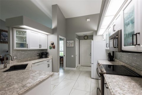 Villa ou maison à vendre à Mulberry, Floride: 3 chambres, 152.17 m2 № 2395630 - photo 16