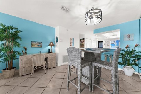 Copropriété à vendre à Sarasota, Floride: 1 chambre, 78.6 m2 № 2410338 - photo 15