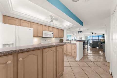 Copropriété à vendre à Sarasota, Floride: 1 chambre, 78.6 m2 № 2410338 - photo 4