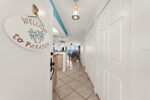 Copropriété à vendre à Sarasota, Floride: 1 chambre, 78.6 m2 № 2410338 - photo 3