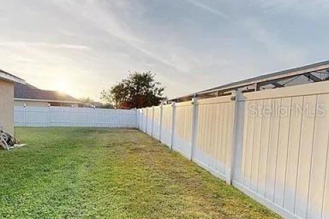 Снять в аренду виллу или дом в Ленд-о-Лейкс, Флорида 4 спальни, 223.62м2, № 1865860 - фото 28