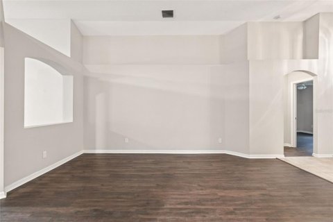 Casa en venta en Brandon, Florida, 3 dormitorios, 169.64 m2 № 1911237 - foto 24