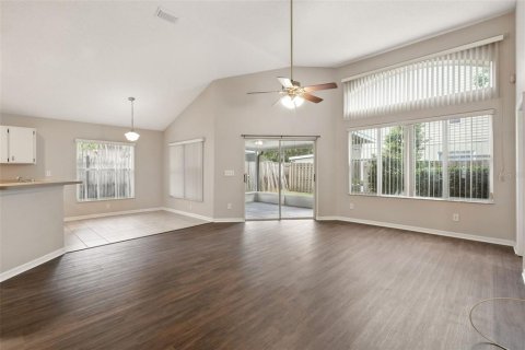 Casa en venta en Brandon, Florida, 3 dormitorios, 169.64 m2 № 1911237 - foto 14