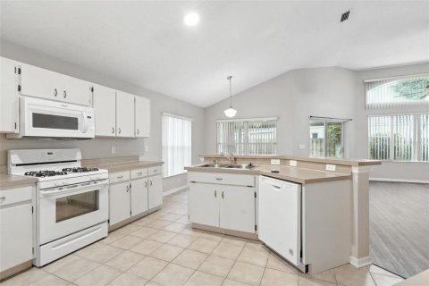 Casa en venta en Brandon, Florida, 3 dormitorios, 169.64 m2 № 1911237 - foto 10