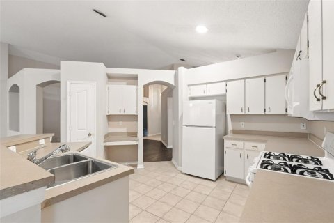 Casa en venta en Brandon, Florida, 3 dormitorios, 169.64 m2 № 1911237 - foto 12