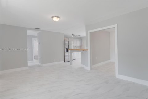 Villa ou maison à vendre à Delray Beach, Floride: 3 chambres, 86.21 m2 № 1951385 - photo 12