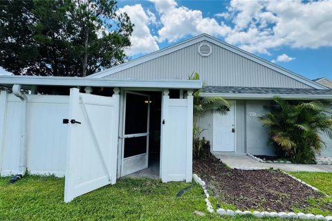 Condominio en alquiler en Orlando, Florida, 2 dormitorios, 86.58 m2 № 1823306 - foto 3