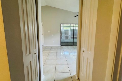 Condominio en alquiler en Orlando, Florida, 2 dormitorios, 86.58 m2 № 1823306 - foto 14