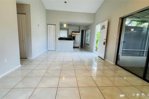 Condominio en alquiler en Orlando, Florida, 2 dormitorios, 86.58 m2 № 1823306 - foto 9