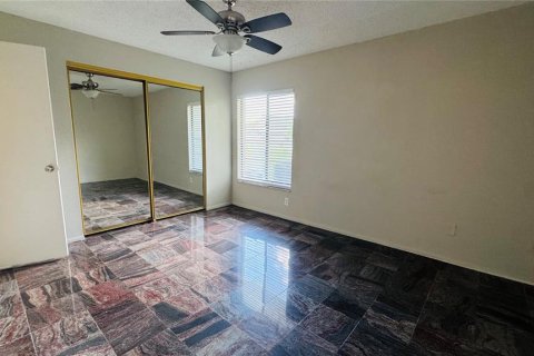 Condominio en alquiler en Orlando, Florida, 2 dormitorios, 86.58 m2 № 1823306 - foto 16