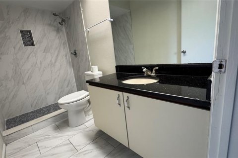 Condominio en alquiler en Orlando, Florida, 2 dormitorios, 86.58 m2 № 1823306 - foto 23