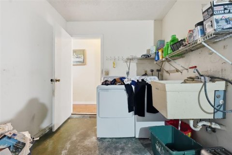 Villa ou maison à vendre à Tarpon Springs, Floride: 3 chambres, 169.27 m2 № 2100758 - photo 28
