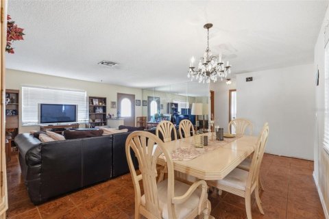 Villa ou maison à vendre à Tarpon Springs, Floride: 3 chambres, 169.27 m2 № 2100758 - photo 7