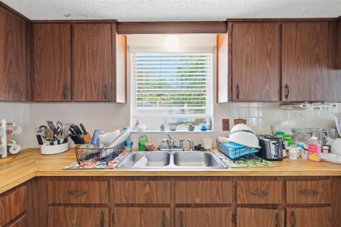 Villa ou maison à vendre à Tarpon Springs, Floride: 3 chambres, 169.27 m2 № 2100758 - photo 14