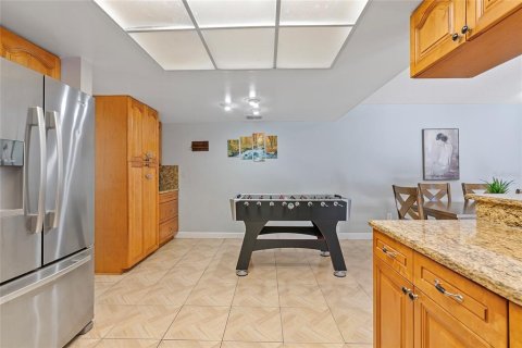 House in Tampa, Florida 3 bedrooms, 164.9 sq.m. № 1589980 - photo 11