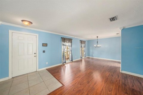 House in Tampa, Florida 3 bedrooms, 152.64 sq.m. № 1690003 - photo 4