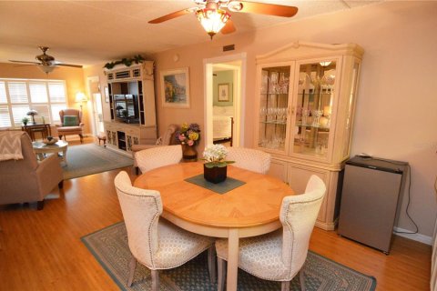 Condominio en alquiler en Largo, Florida, 2 dormitorios, 91.69 m2 № 1648423 - foto 11