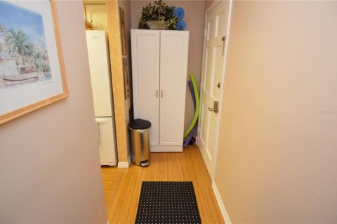 Condominio en alquiler en Largo, Florida, 2 dormitorios, 91.69 m2 № 1648423 - foto 4