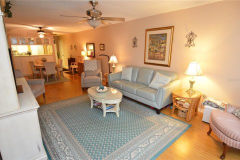 Condominio en alquiler en Largo, Florida, 2 dormitorios, 91.69 m2 № 1648423 - foto 15