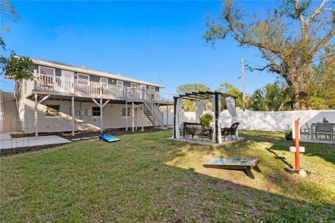 Immobilier commercial à vendre à Gulfport, Floride: 4 chambres, 190.82 m2 № 1566342 - photo 25