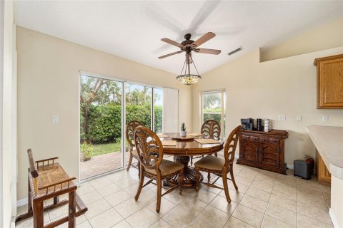 Villa ou maison à vendre à Ocala, Floride: 3 chambres, 159.79 m2 № 1390448 - photo 9