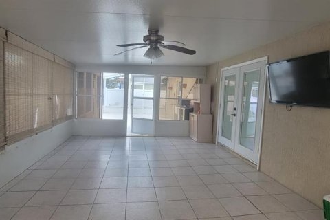 House in Kissimmee, Florida 3 bedrooms, 108.88 sq.m. № 1912360 - photo 18