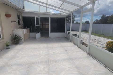 House in Kissimmee, Florida 3 bedrooms, 108.88 sq.m. № 1912360 - photo 20