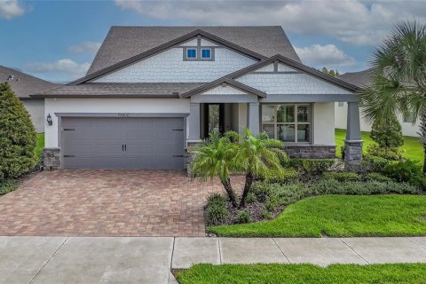 Villa ou maison à vendre à Land O' Lakes, Floride: 4 chambres, 285.21 m2 № 2351779 - photo 27