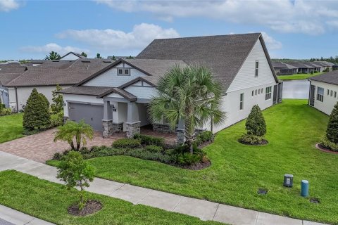 Villa ou maison à vendre à Land O' Lakes, Floride: 4 chambres, 285.21 m2 № 2351779 - photo 29