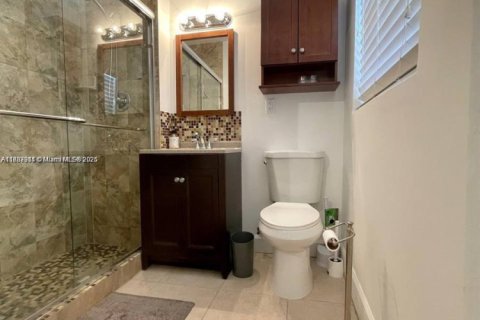 Купить коммерческую недвижимость в Холливуд, Флорида 544.13м2, № 1981669 - фото 8