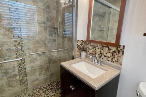 Купить коммерческую недвижимость в Холливуд, Флорида 544.13м2, № 1981669 - фото 5