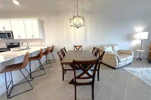 Copropriété à louer à Punta Gorda, Floride: 2 chambres, 104.05 m2 № 1811084 - photo 5