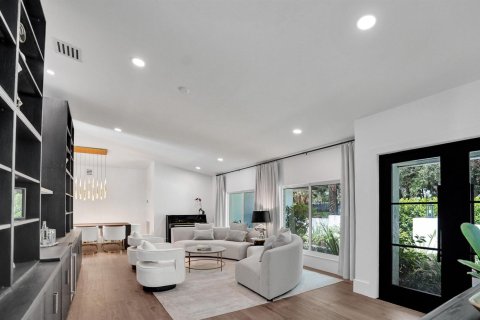 Villa ou maison à vendre à Boca Raton, Floride: 4 chambres, 239.32 m2 № 2085323 - photo 13