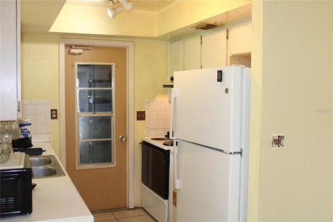 Villa ou maison à vendre à Clearwater, Floride: 2 chambres, 76.37 m2 № 1835990 - photo 4