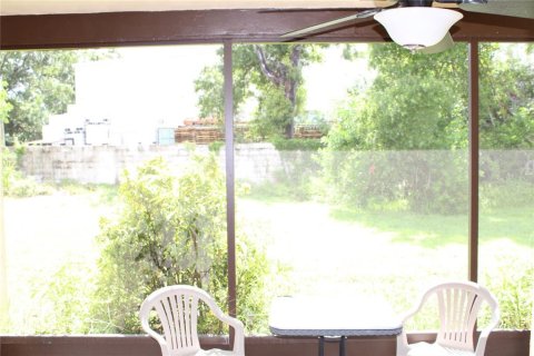 Villa ou maison à vendre à Clearwater, Floride: 2 chambres, 76.37 m2 № 1835990 - photo 18