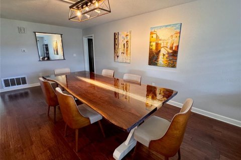 Casa en venta en Bradenton, Florida, 3 dormitorios, 182.46 m2 № 1884954 - foto 8