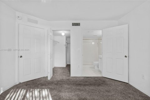 Condominio en venta en Homestead, Florida, 2 dormitorios, 76.37 m2 № 1992388 - foto 24