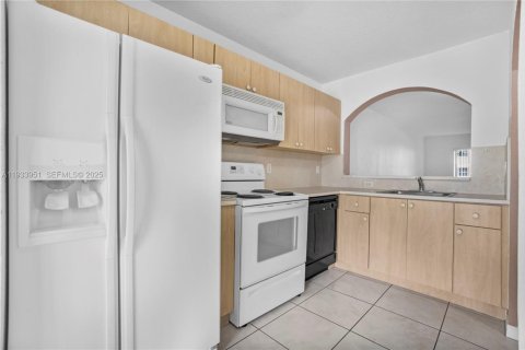 Condominio en venta en Homestead, Florida, 2 dormitorios, 76.37 m2 № 1992388 - foto 9