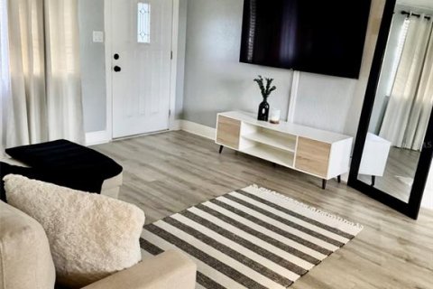 Villa ou maison à vendre à Holiday, Floride: 2 chambres, 86.96 m2 № 1848587 - photo 3