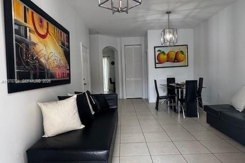 Купить таунхаус в Майами, Флорида 3 спальни, 155.15м2, № 2045429 - фото 7