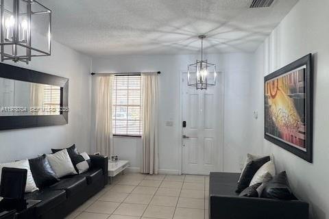 Купить таунхаус в Майами, Флорида 3 спальни, 155.15м2, № 2045429 - фото 8