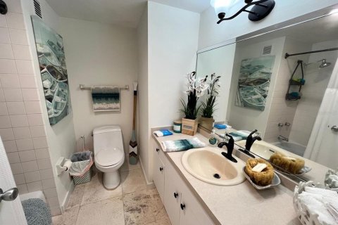 Condominio en venta en Clearwater, Florida, 4 habitaciones, 45.8 m2 № 1880517 - foto 15