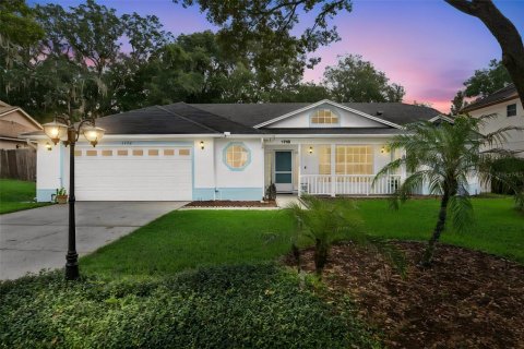 Villa ou maison à vendre à Apopka, Floride: 3 chambres, 182.46 m2 № 2267268 - photo 2