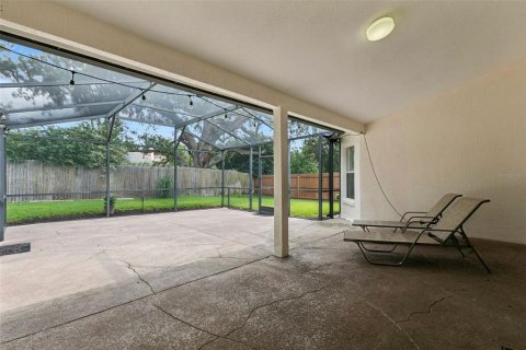 Villa ou maison à vendre à Apopka, Floride: 3 chambres, 182.46 m2 № 2267268 - photo 25