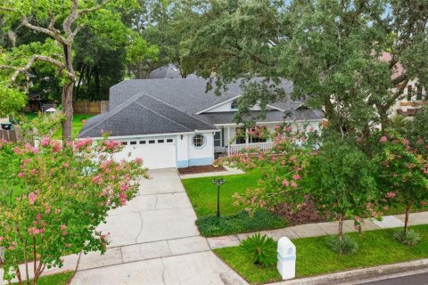 Villa ou maison à vendre à Apopka, Floride: 3 chambres, 182.46 m2 № 2267268 - photo 3