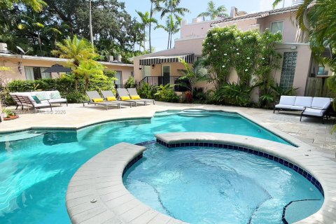 Appartement à louer à Miami, Floride: 1 chambre, 68.28 m2 № 2087920 - photo 9