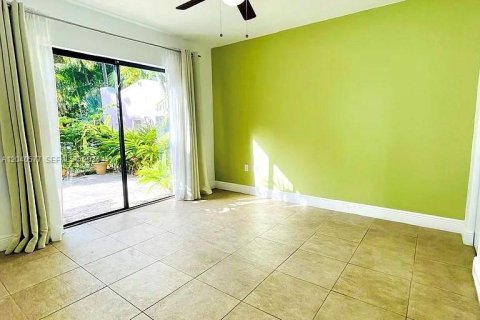 Appartement à Miami, Floride 1 chambre, 68.28 m2 № 2087920
