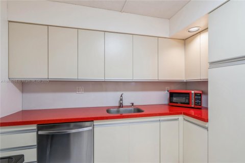 Купить кондоминиум в Авентура, Флорида 1 спальня, 85.28м2, № 1939908 - фото 14